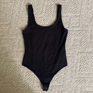 ABERCROMBIE AND FITCH black tank top bodysuit size small.